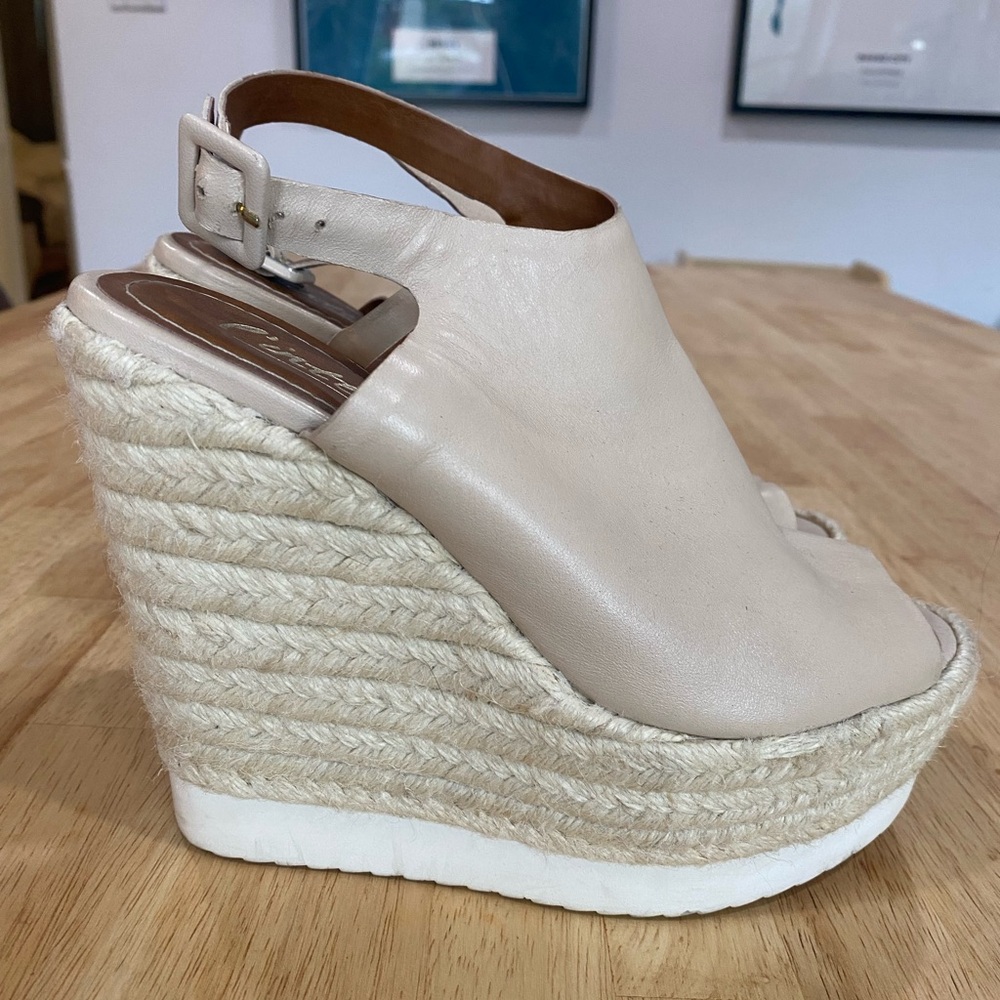 L’intervalle wedge platform size 36